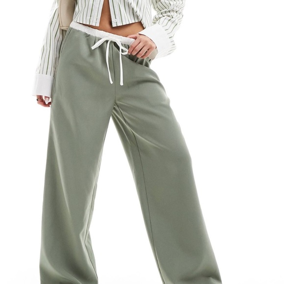 Kaiia Drawstring Contrast Waist Wide Leg Pants in Sage - Picture 1 of 4